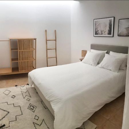 Accommodation In Sesimbra - Two Double Bedroom ภายนอก รูปภาพ