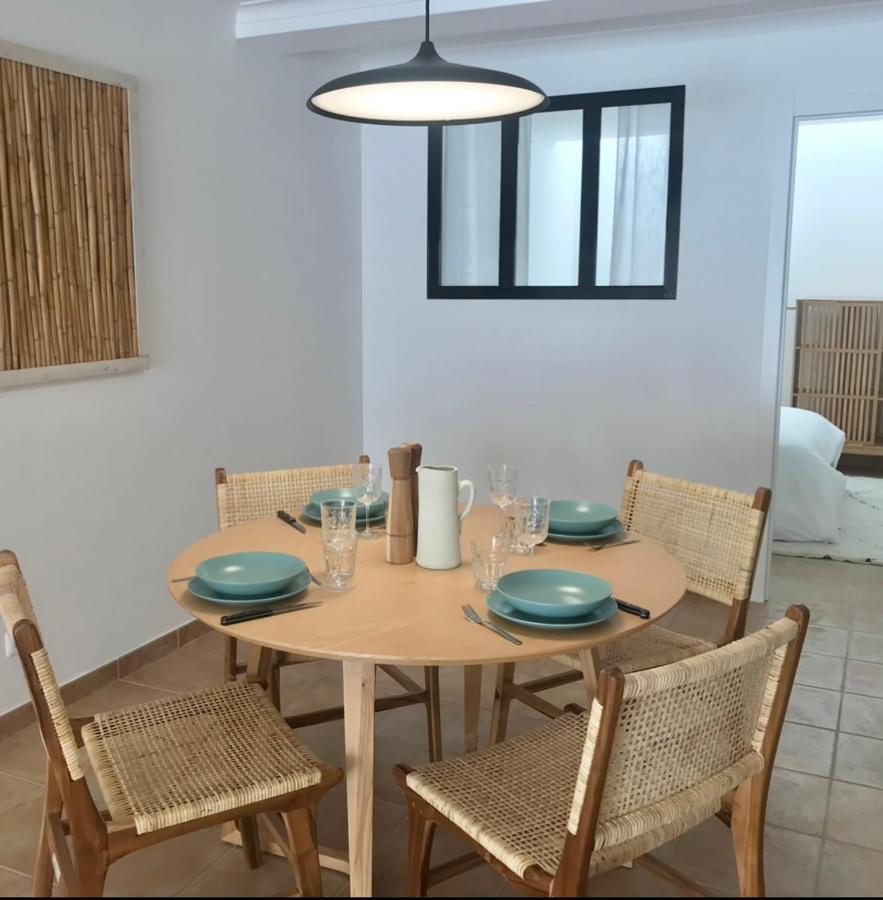 Accommodation In Sesimbra - Two Double Bedroom ภายนอก รูปภาพ